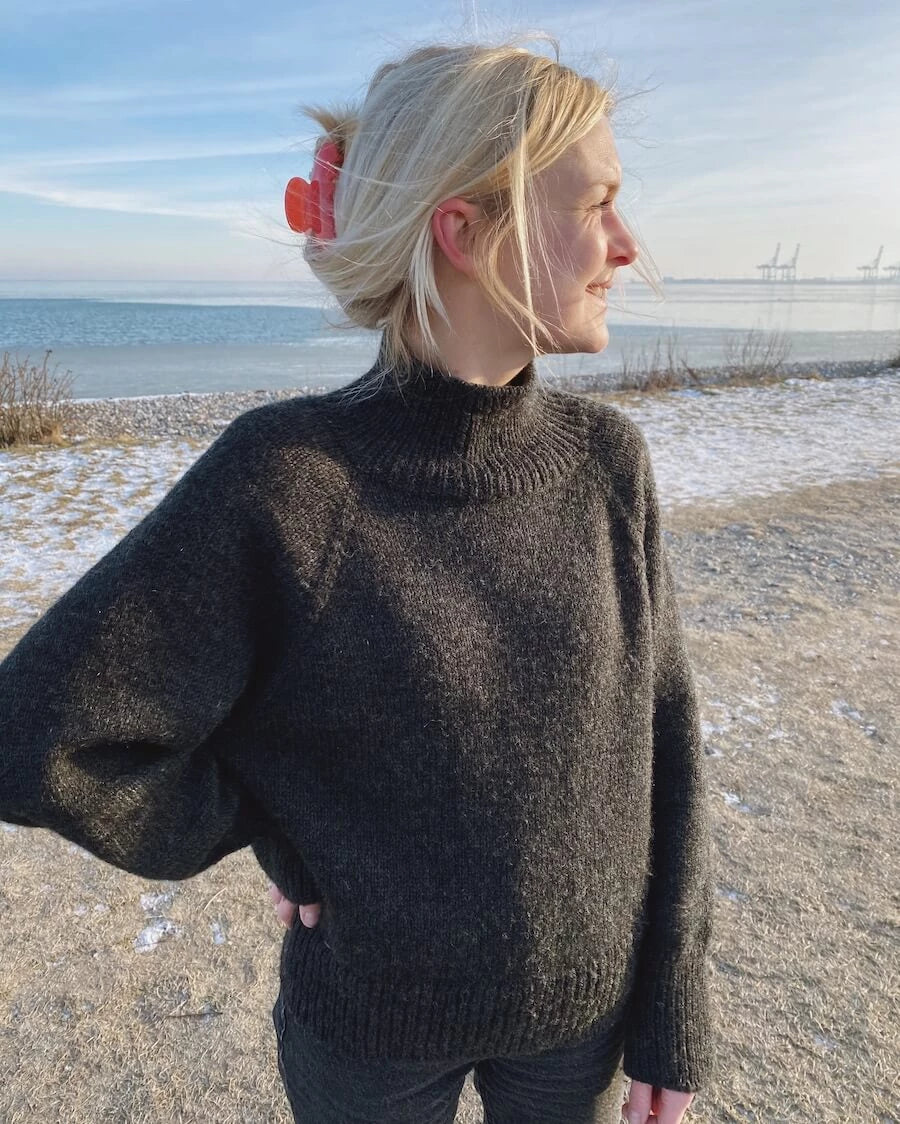 Louvre Sweater by PetiteKnit